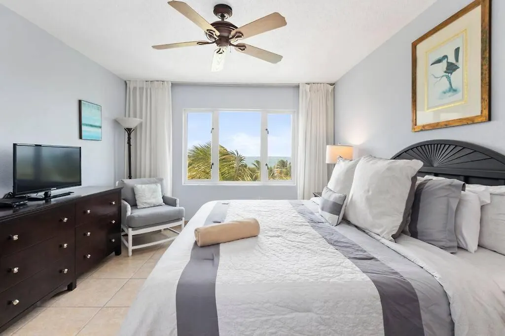 Coastal Chic Getaway Apartment Rio Grande