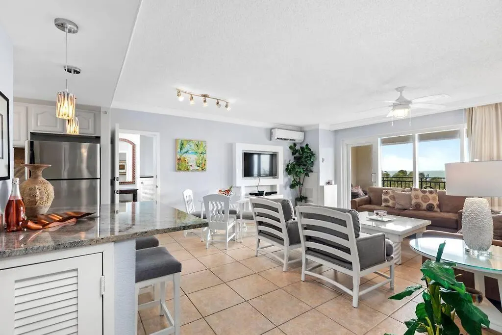 Coastal Chic Getaway Apartment Rio Grande