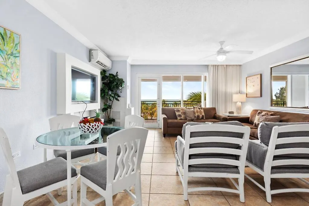 Coastal Chic Getaway Apartment Rio Grande